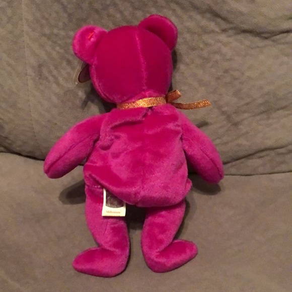 Peace, Millenium,, and 1999 Signature Bears With Case- Beanie Babies Set of 3 - Picture 11 of 15